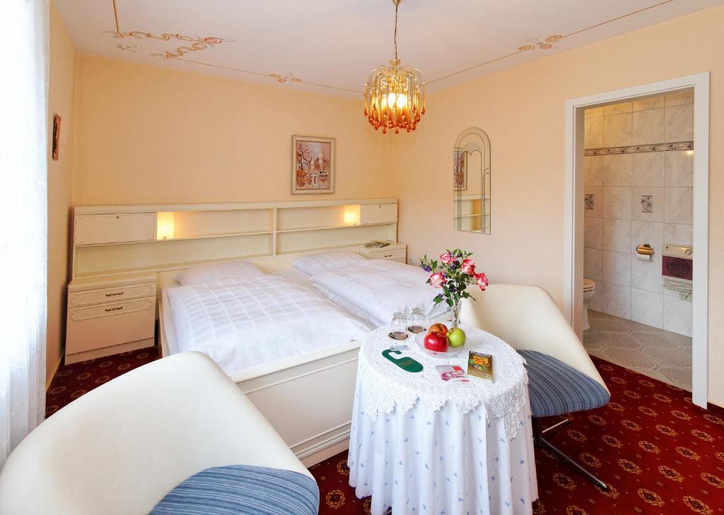 Hotel Garni Regina Gössweinstein Esterno foto