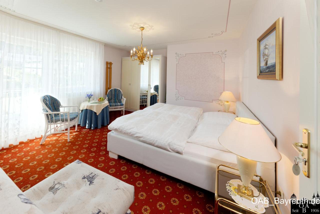 Hotel Garni Regina Gössweinstein Esterno foto